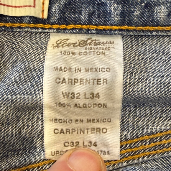 Levi's Classic Relaxed Fit Denim Jeans 32X34 - Picture 4 of 8